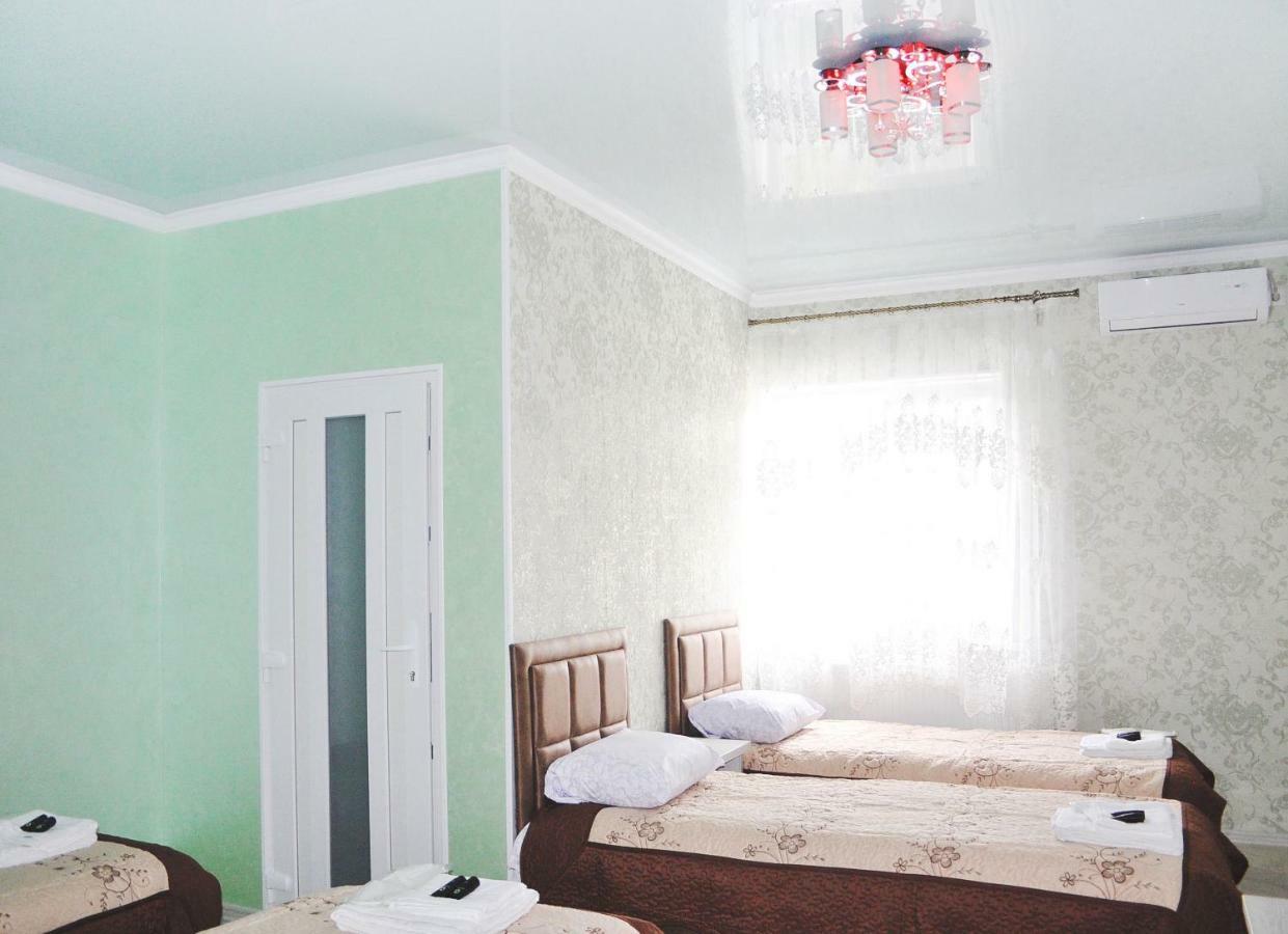 Імперія Otaci Zewnętrze zdjęcie