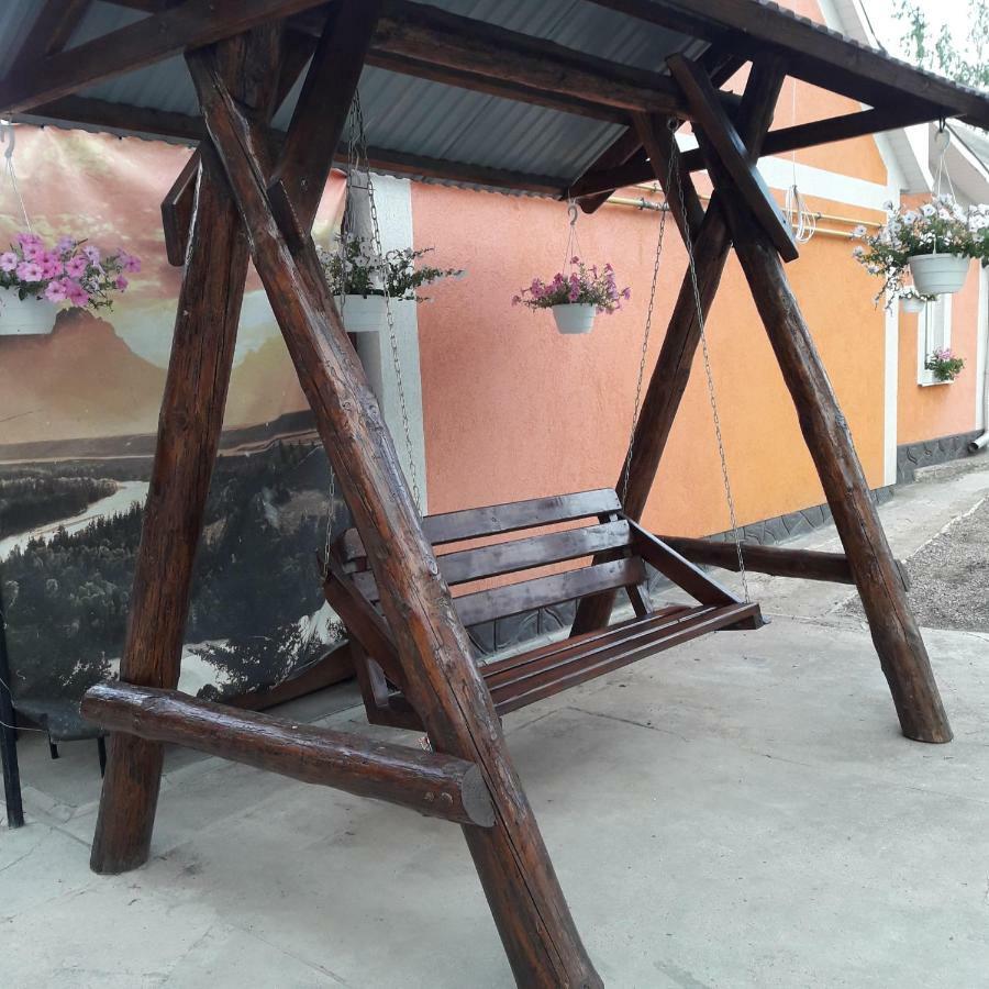 Імперія Otaci Zewnętrze zdjęcie
